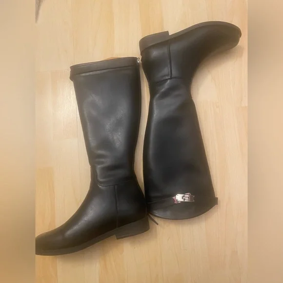 Black Knee-High rain Boots - Picture 16 of 16